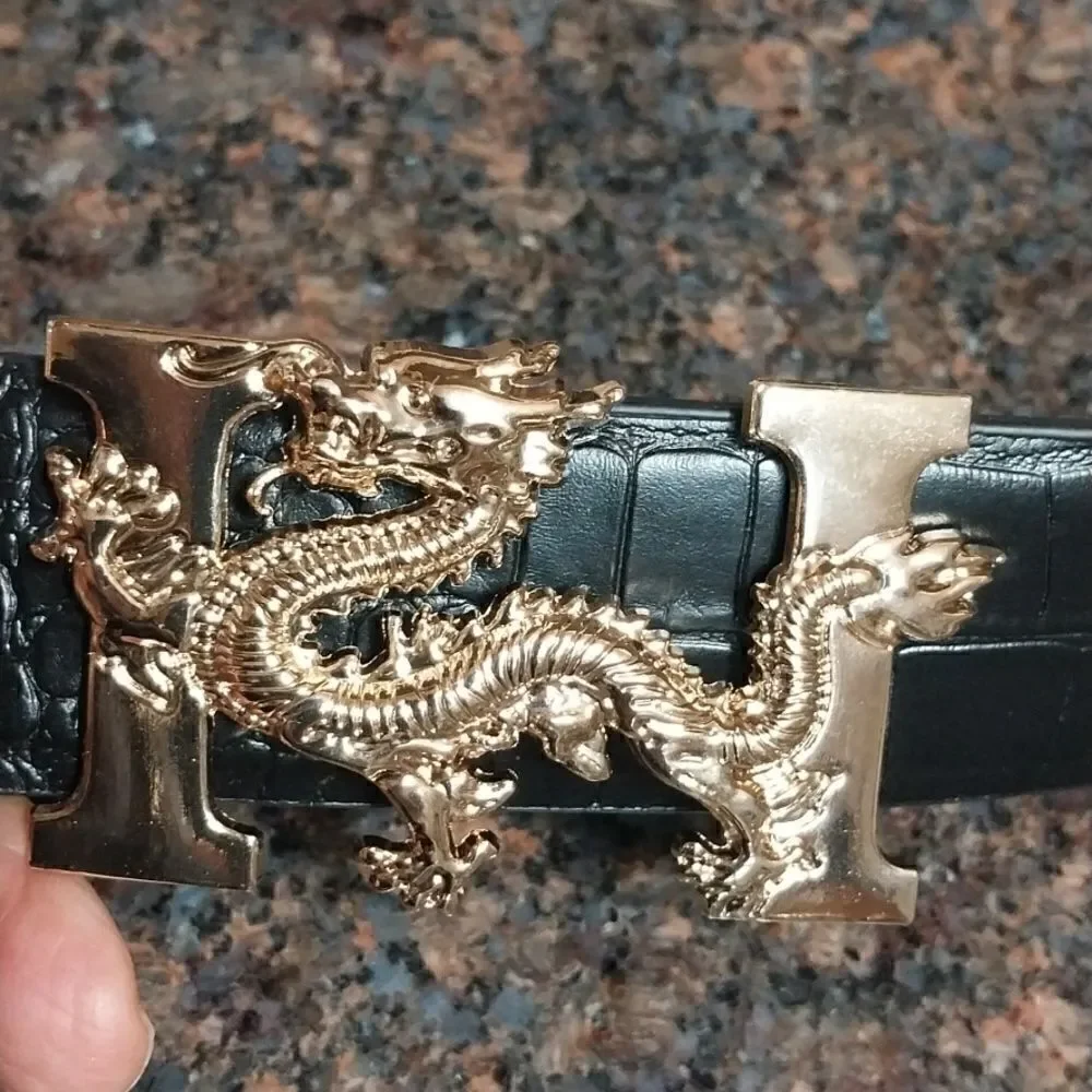 UNISEX Dragon Buckle Belt...NEW..ONE SIZE FITS MOST.